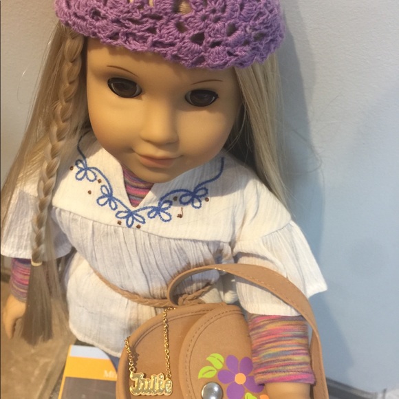 Limited Edition American Girl Doll Julie - Picture 8 of 8